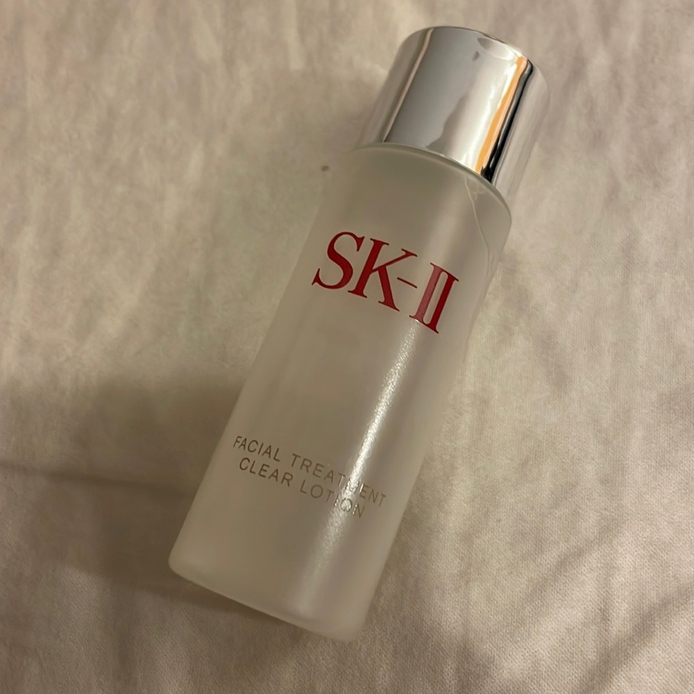 SkII facial treatment clear lotion